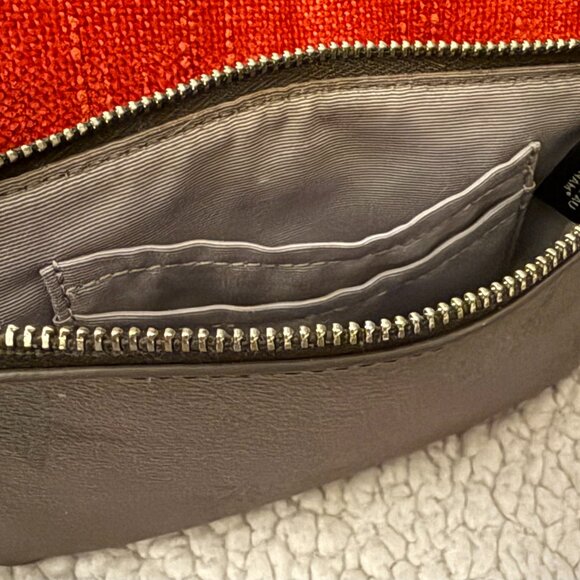 Coach Grey Leather Star-Print Wristlet – Silver Accents - Picture 8 of 13